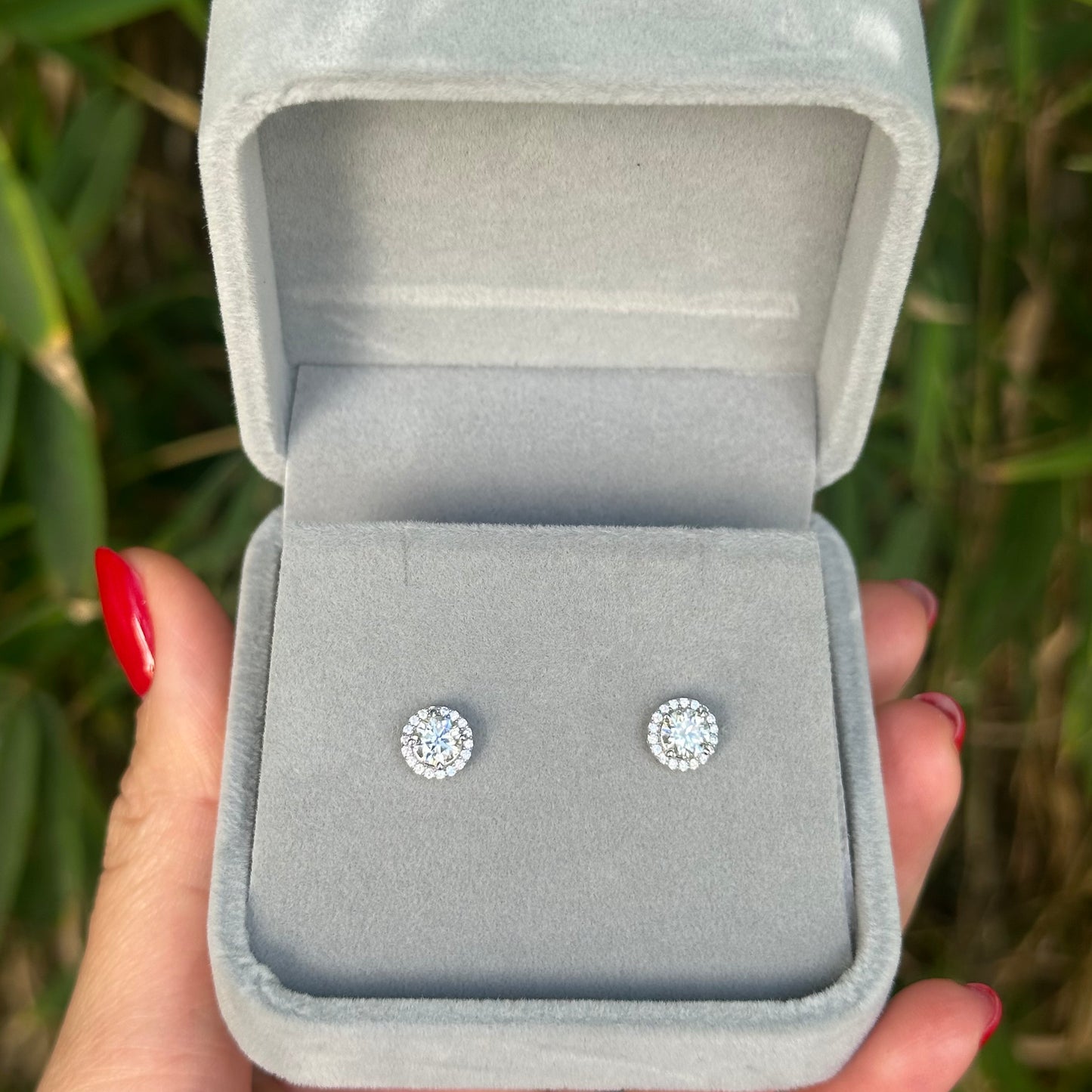 Aretes Halo Moissanite .5ct