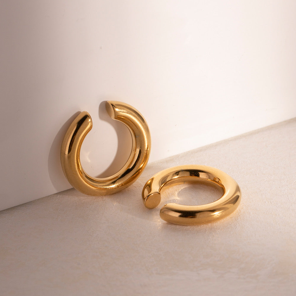 Earcuff Liso Dorado
