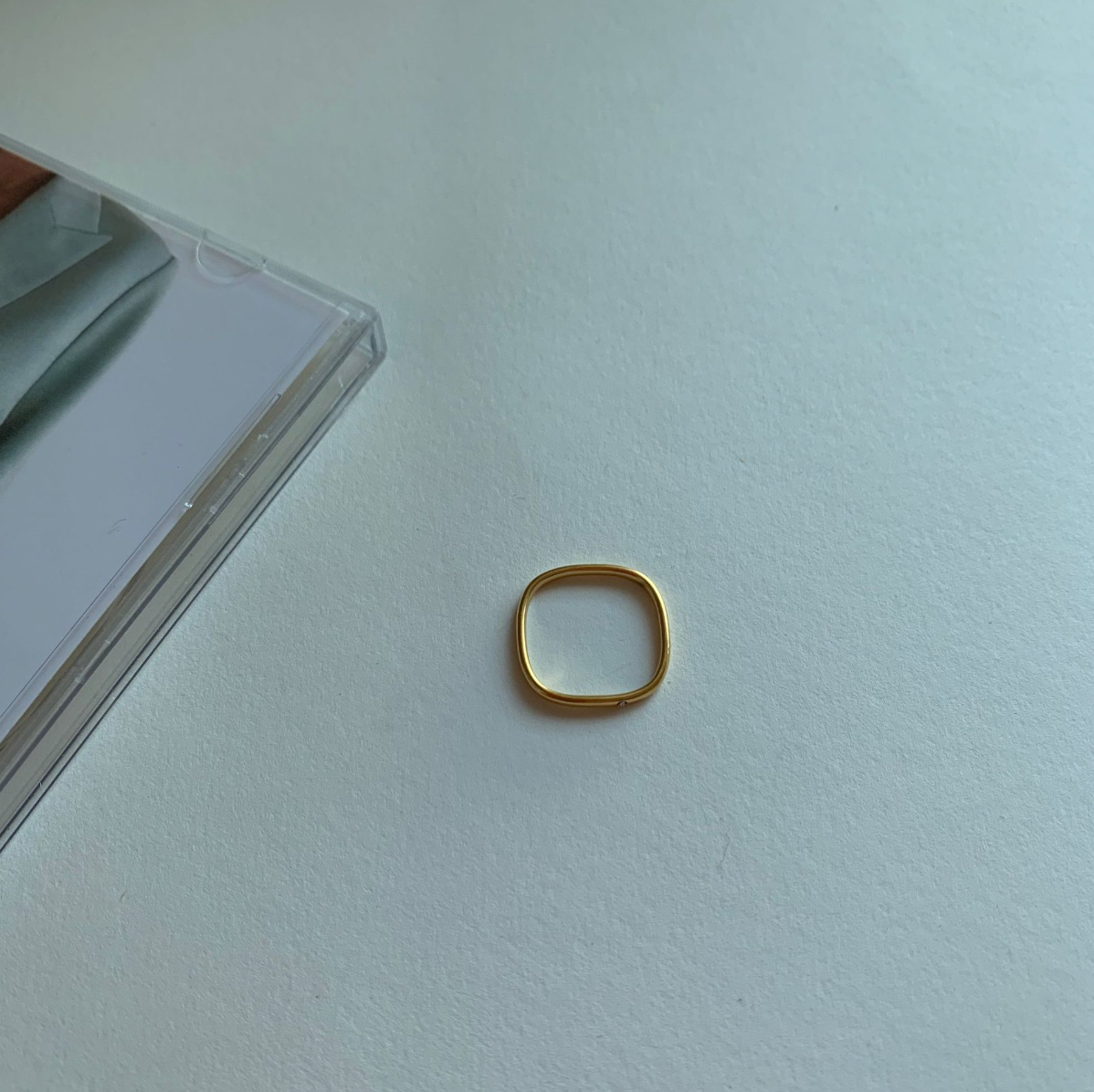 Anillo Cuadrado Zirconia