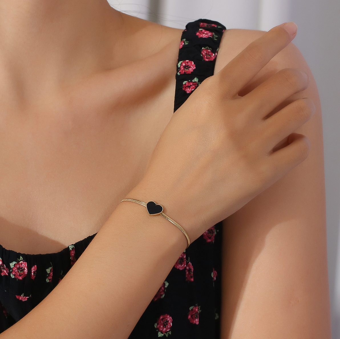 Pulsera corazón negro