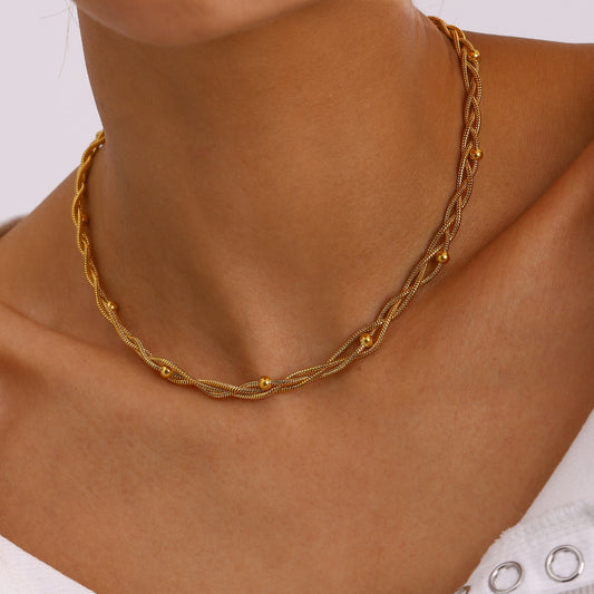 Collar Bolitas Entrelazado