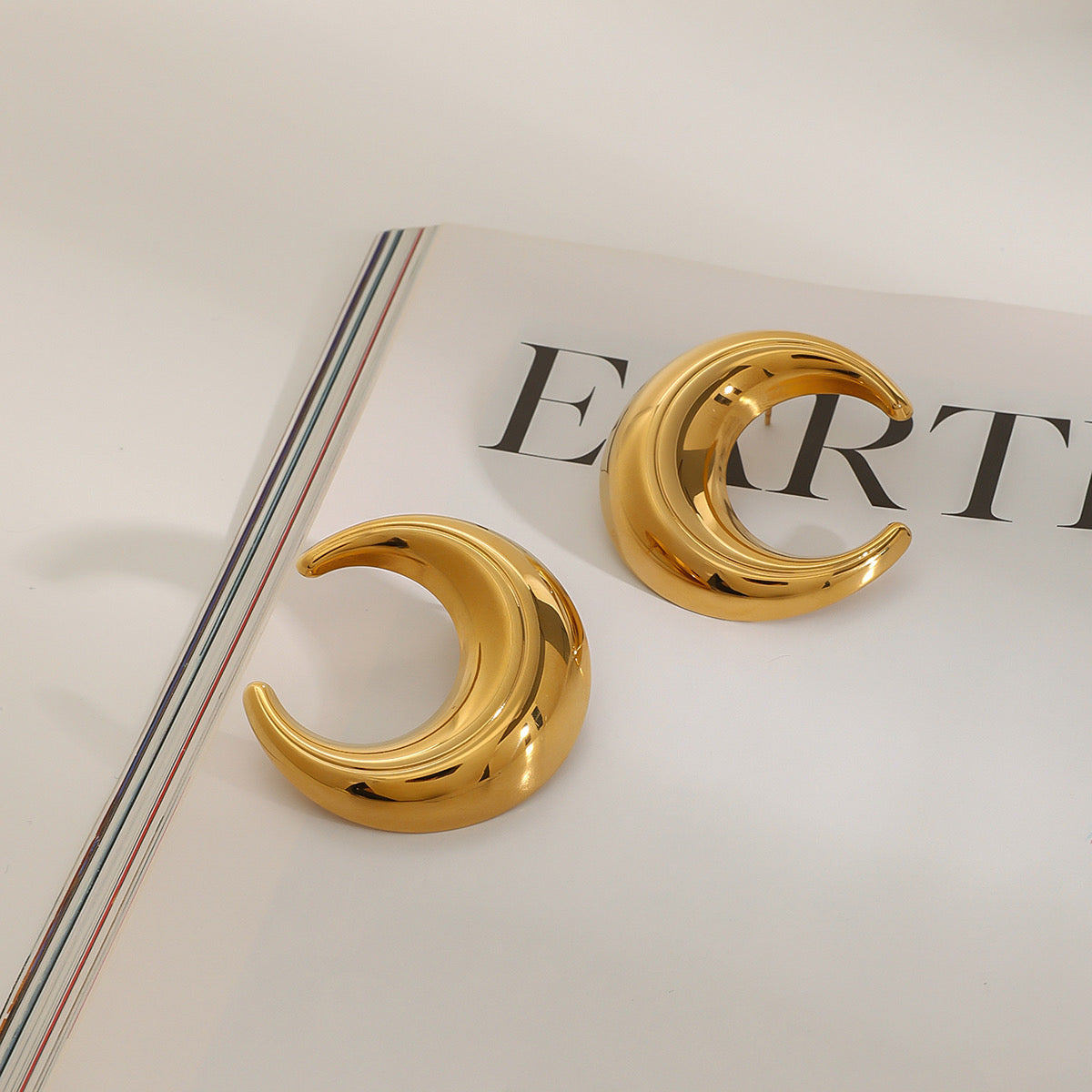 Aretes Moon