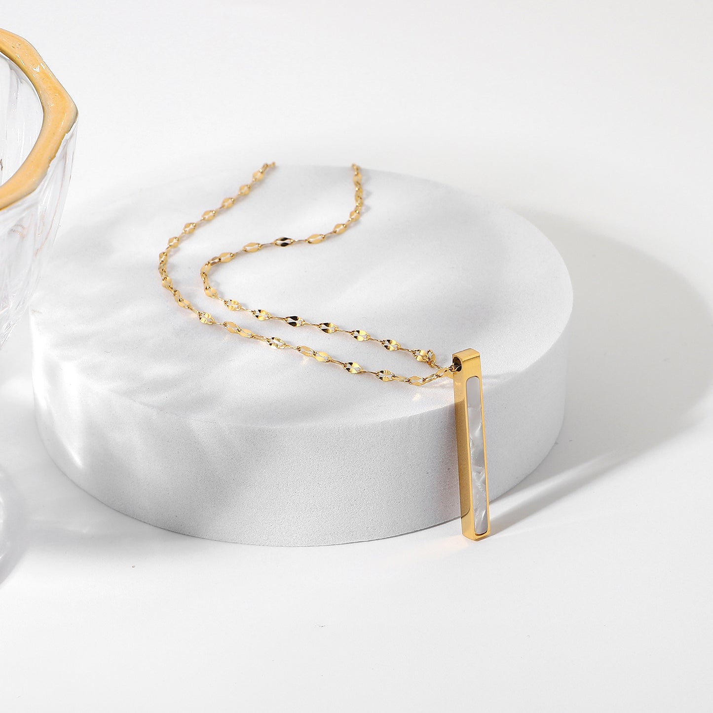 Collar White Stick