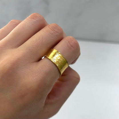 Anillo Luzia