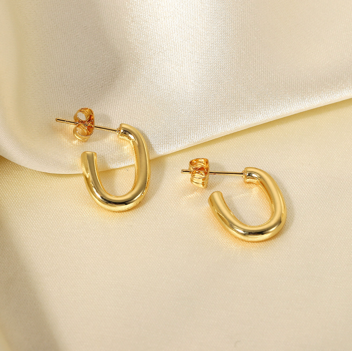 Aretes de Aro ovalados