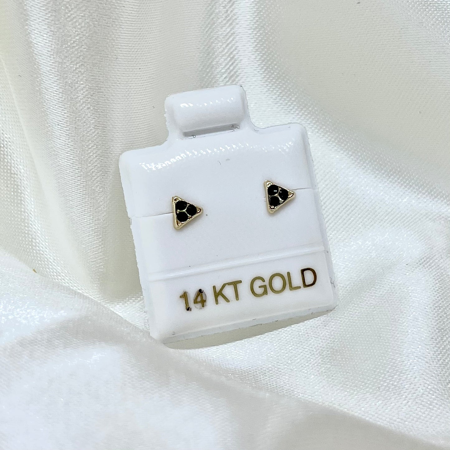 Piercing Black Oro 10k (precio por 1 arete)
